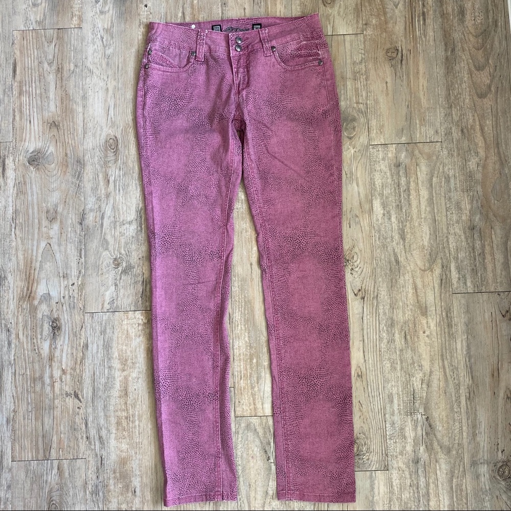 Skinny leg pants | Snake Print | Size 5 Inseam 32”